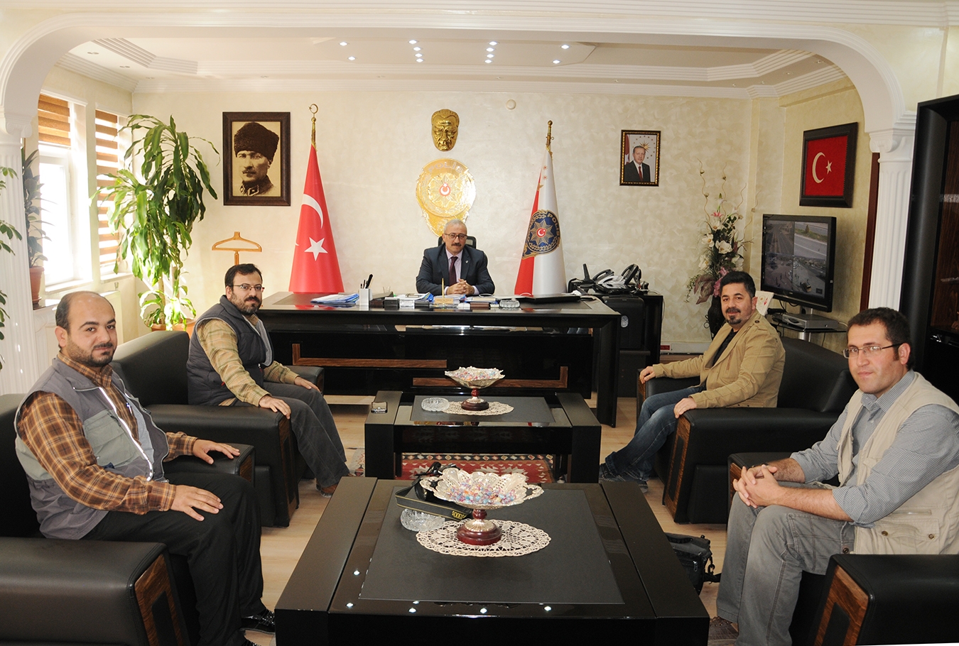 Yeni yönetimden yeni müdüre ziyaret 